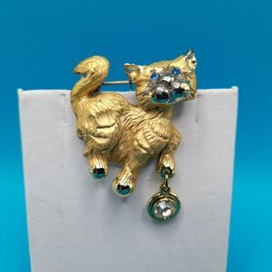 Vintage Cat Brooch, Signed Giusti,  Blue Rhinestone Eye, Kitten Pin, 90s Jewelry